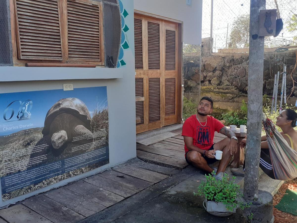 Cozy Hosting Galapagos Lägenhet Puerto Ayora  Exteriör bild
