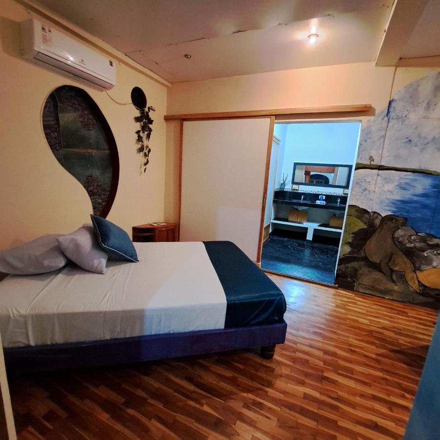 Cozy Hosting Galapagos Lägenhet Puerto Ayora  Exteriör bild